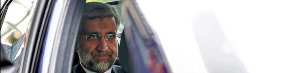 آقای جلیلی! شما هم فراموش کرده باشید مردم به یاد دارند