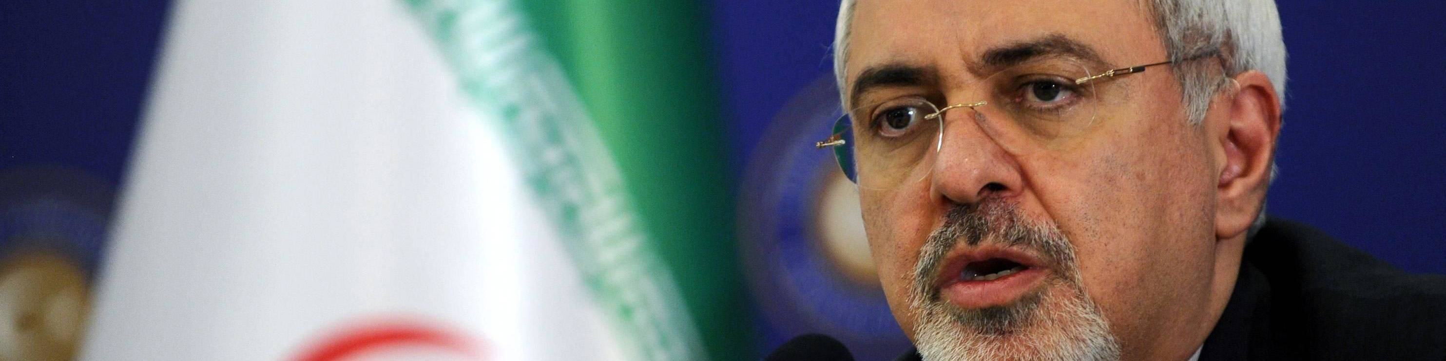 پیشنهاد ظریف برای برگزاری جلسه مشترک وزرای خارجه، بهداشت، گردشگری و راه در مورد «کرونا»