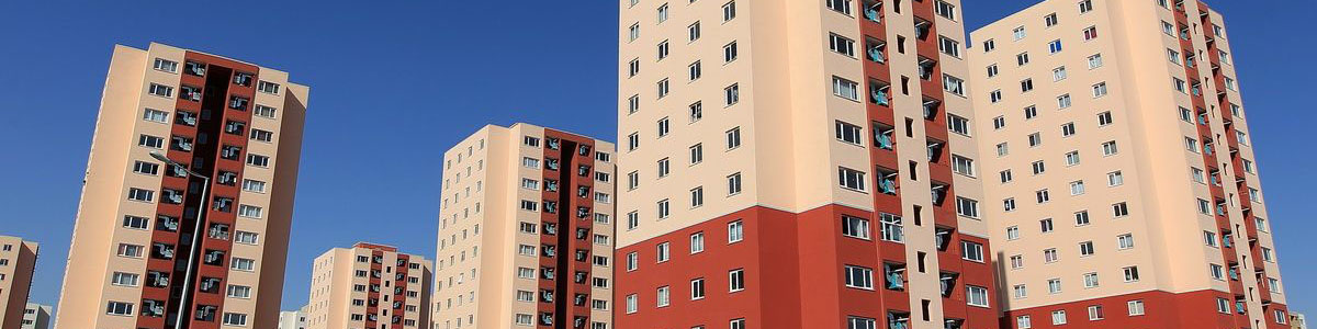 آغاز ساخت ۱۳۰ هزار مسکن توسط ستاد اجرایی فرمان امام/ ۳۰ هزار مسکن محرومان به بهره‌برداری رسید