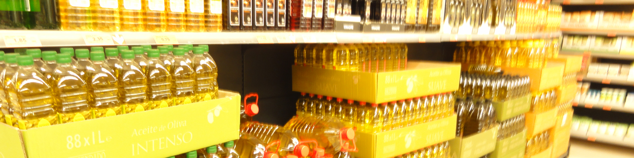 توزیع ٢٤٠ هزار تُن کالای اساسی ویژه ماه مبارک رمضان