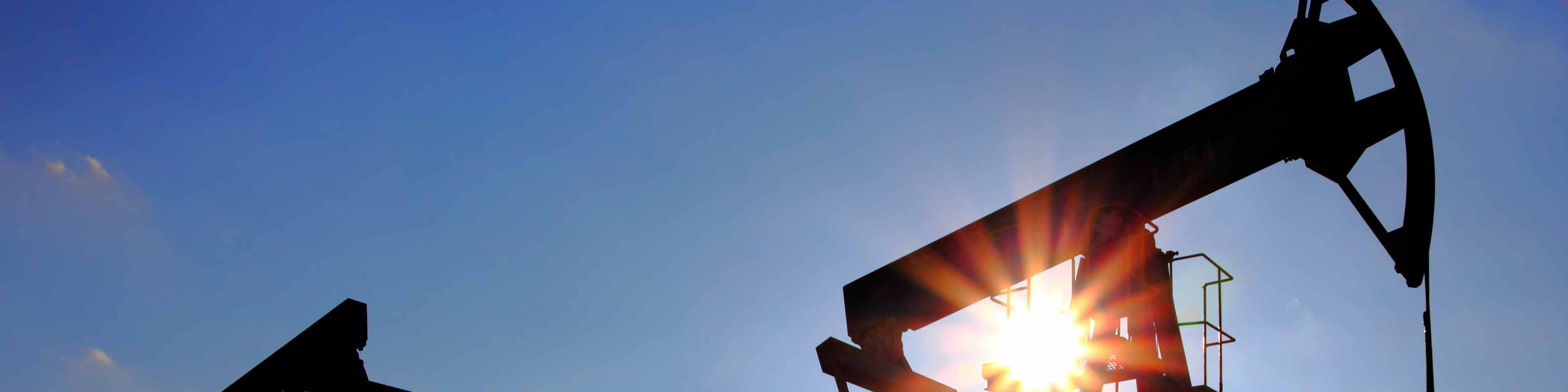 بازار نفت چشم به راه نیم تریلیون دلار سرمایه‌گذاری